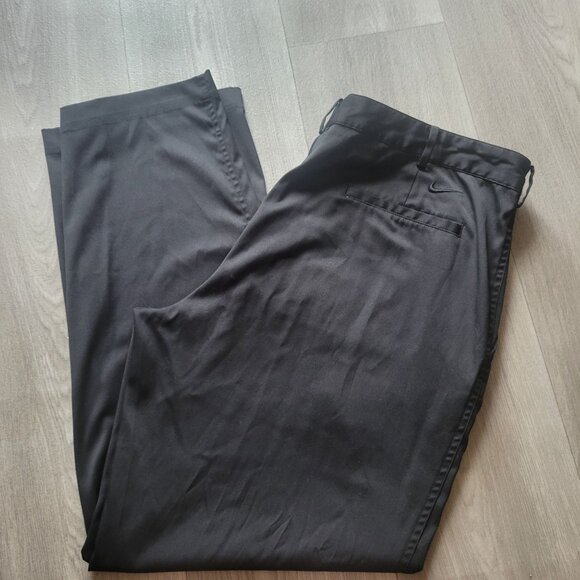 Nike Golf Dri-Fit Mens Black Pants Size 36x30 Polyester Blend - Picture 1 of 8